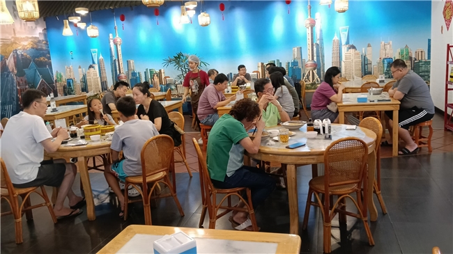 从上海传统到大马街头，“上海弄堂”生煎包专注手艺和品质