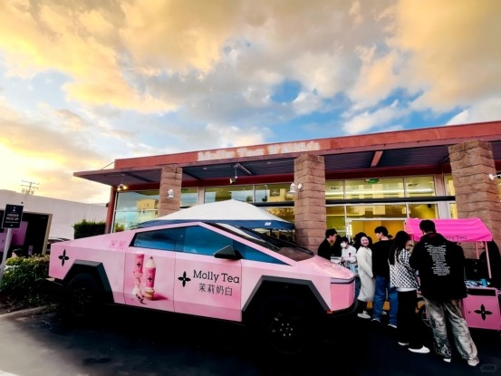 当东方茶饮走向世界:RestoSuite智慧餐饮解决方案助力茉莉奶白全球扩张提速